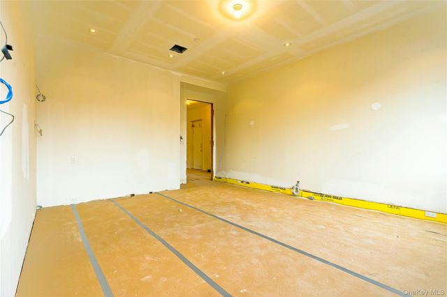 143 Classon Avenue 4A, Brooklyn, NY 11205