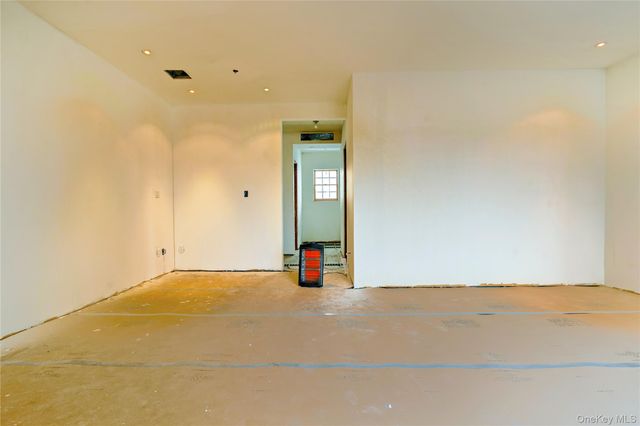 143 Classon Avenue 4A, Brooklyn, NY 11205