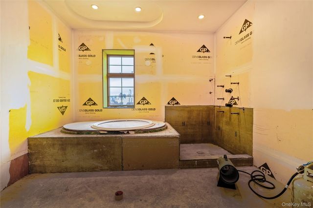 143 Classon Avenue 4A, Brooklyn, NY 11205