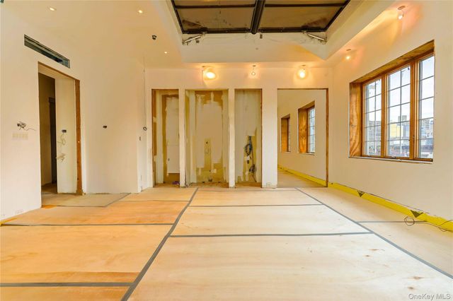 143 Classon Avenue 4A, Brooklyn, NY 11205