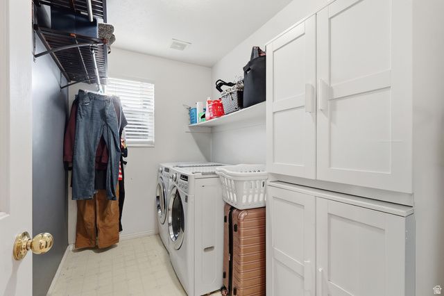 8764 S PEBBLECREEK RD, West Jordan, UT 84081