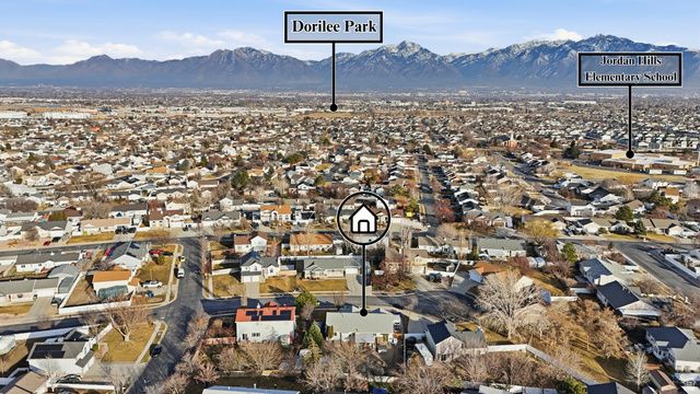 8764 S PEBBLECREEK RD, West Jordan, UT 84081