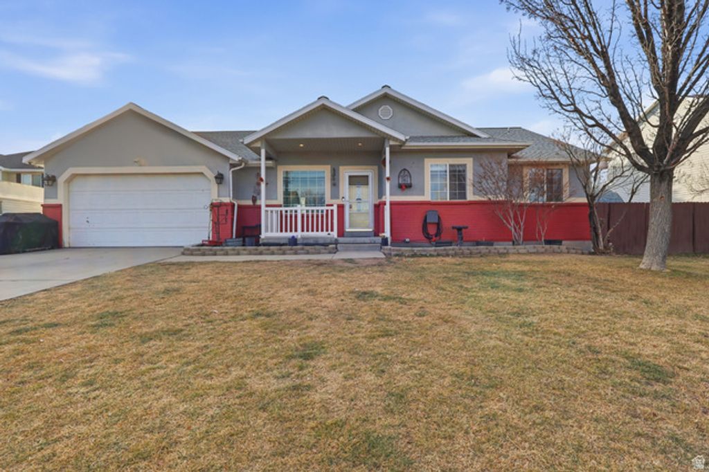 8764 S PEBBLECREEK RD, West Jordan, UT 84081