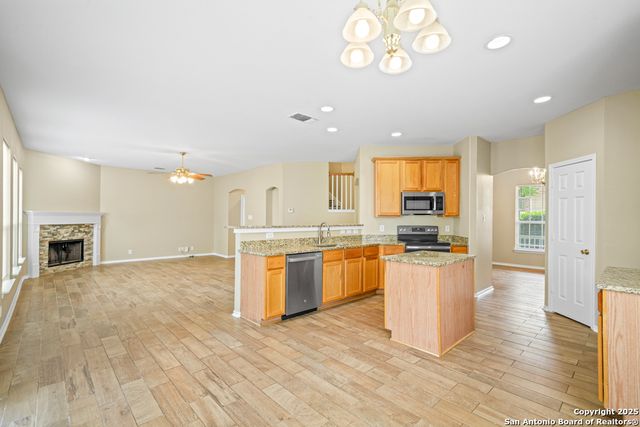 137 Red Hawk Ridge, San Antonio, TX 78258