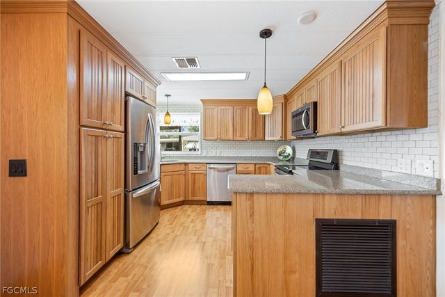 447 Snead DR, North Fort Myers, FL 33903