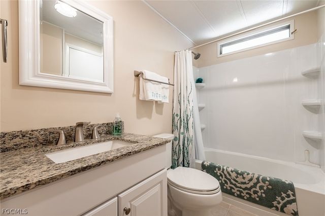 447 Snead DR, North Fort Myers, FL 33903