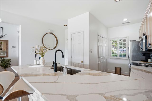 2918 Ranch Road 620 RD N G127, Austin, TX 78734