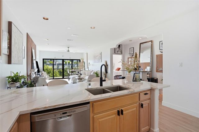 2918 Ranch Road 620 RD N G127, Austin, TX 78734