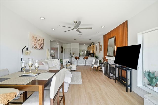 2918 Ranch Road 620 RD N G127, Austin, TX 78734