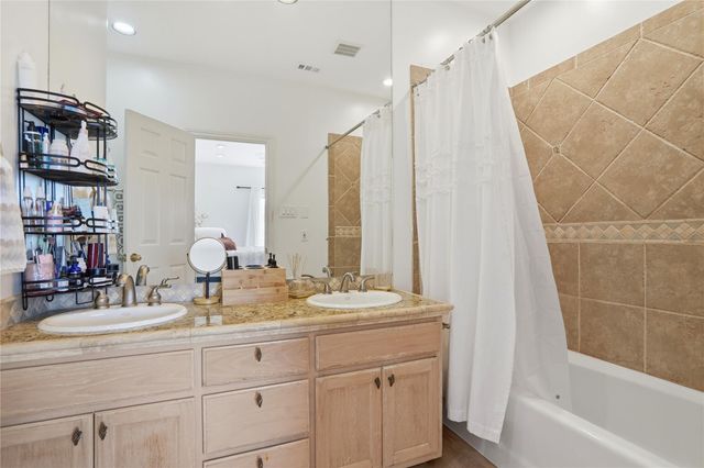 2918 Ranch Road 620 RD N G127, Austin, TX 78734