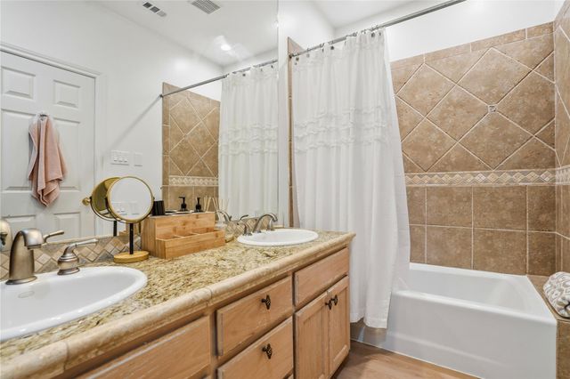 2918 Ranch Road 620 RD N G127, Austin, TX 78734