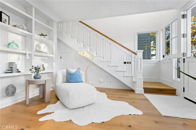 327 Amethyst, Newport Beach, CA 92662