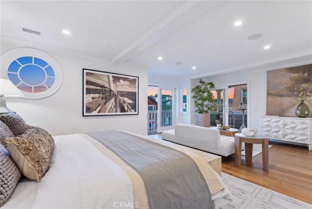 327 Amethyst, Newport Beach, CA 92662