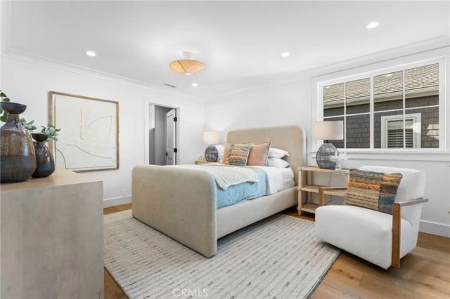 327 Amethyst, Newport Beach, CA 92662