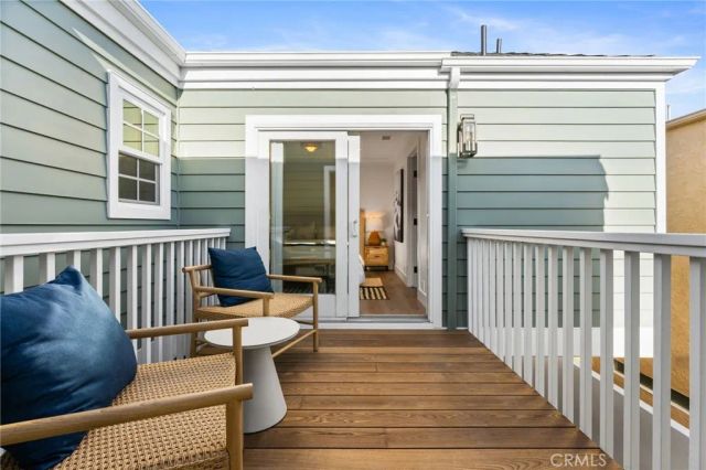 327 Amethyst, Newport Beach, CA 92662