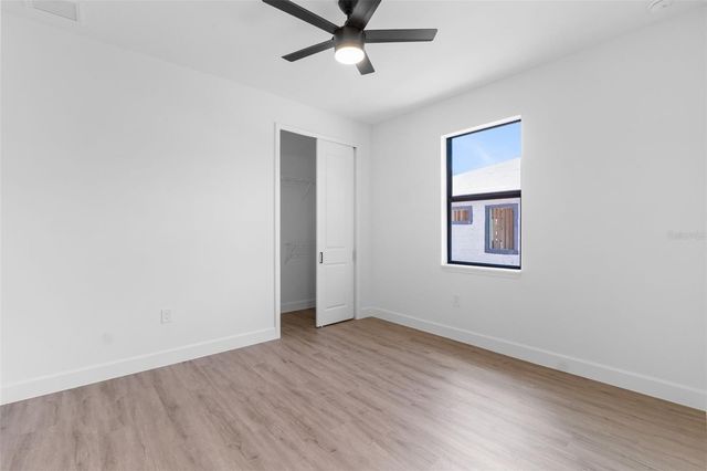 1566 KNOTTY PINE AVENUE, North Port, FL 34288