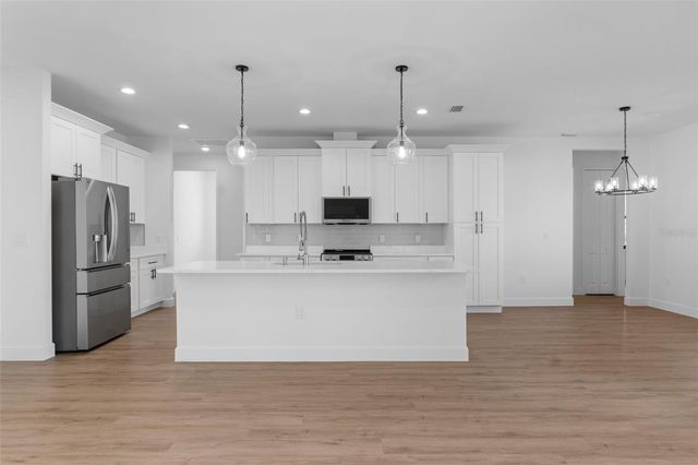 1566 KNOTTY PINE AVENUE, North Port, FL 34288