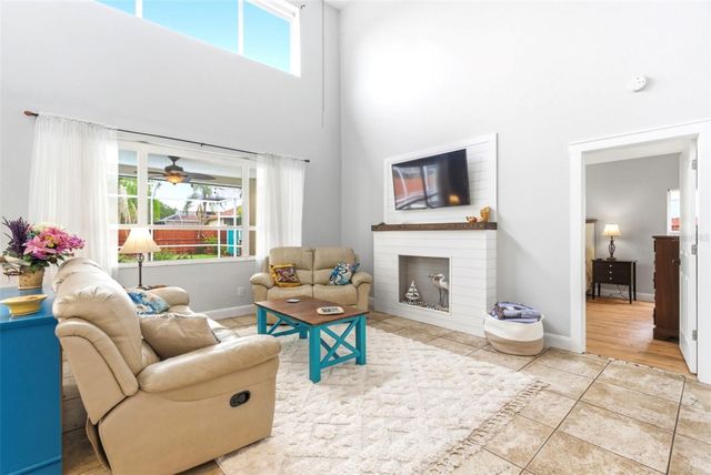 1610 LEDGESTONE DRIVE, Brandon, FL 33511