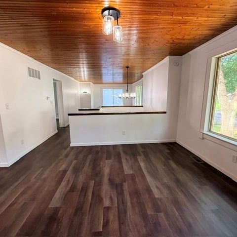 2533 Bonanza Street, Lawrence, KS 66046