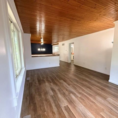 2533 Bonanza Street, Lawrence, KS 66046