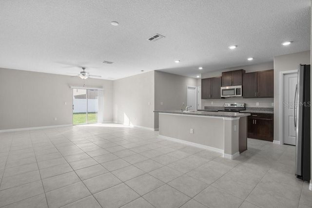 7227 RONNIE GARDENS COURT, Tampa, FL 33619