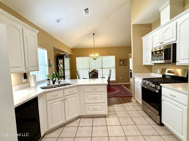 106 Cowles Creek Road, Clinton, MS 39056