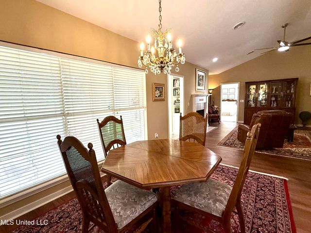 106 Cowles Creek Road, Clinton, MS 39056