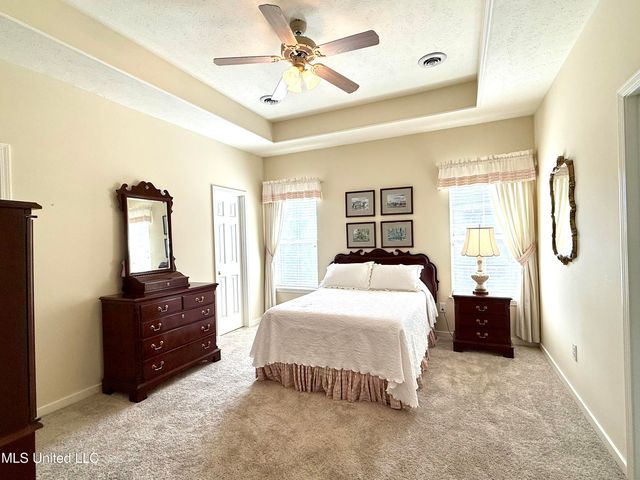 106 Cowles Creek Road, Clinton, MS 39056