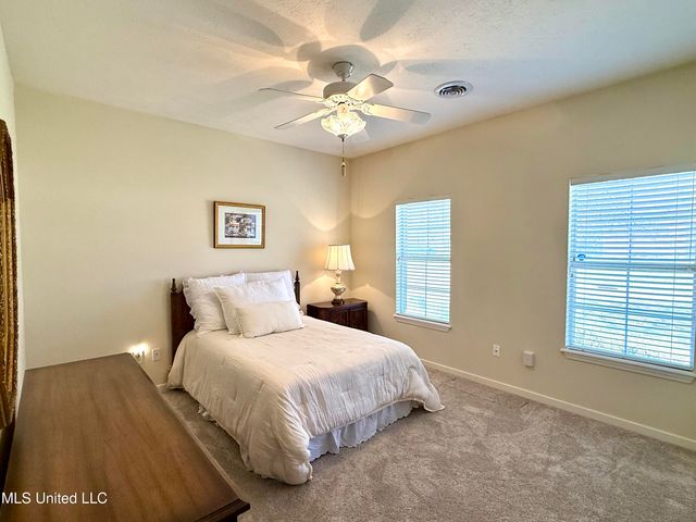 106 Cowles Creek Road, Clinton, MS 39056