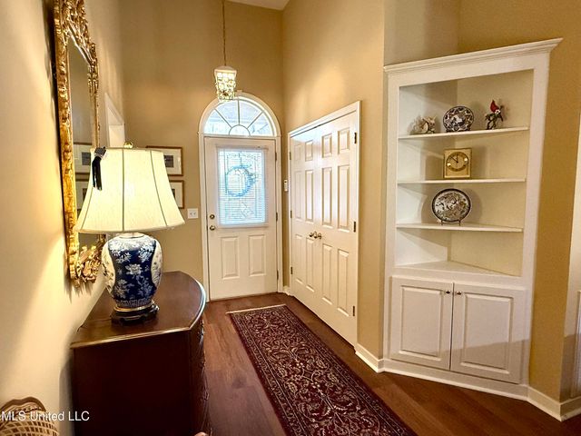 106 Cowles Creek Road, Clinton, MS 39056