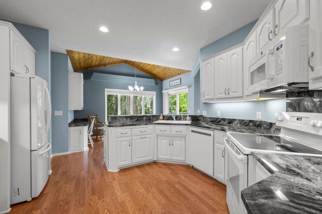 15002 Avocet Street NW, Andover, MN 55304