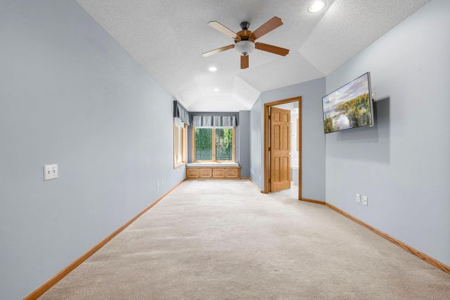 15002 Avocet Street NW, Andover, MN 55304