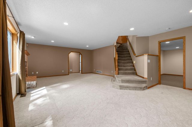 15002 Avocet Street NW, Andover, MN 55304