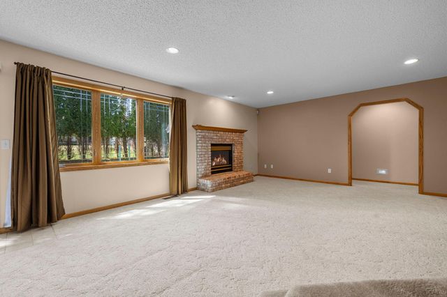 15002 Avocet Street NW, Andover, MN 55304