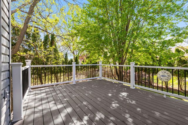15002 Avocet Street NW, Andover, MN 55304