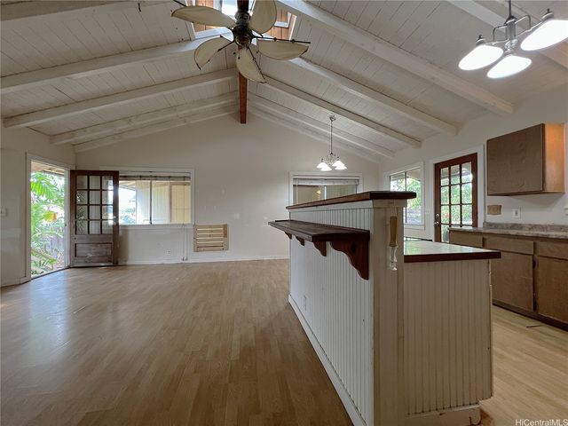 68-046 Apuhihi Street B, Waialua, HI 96791