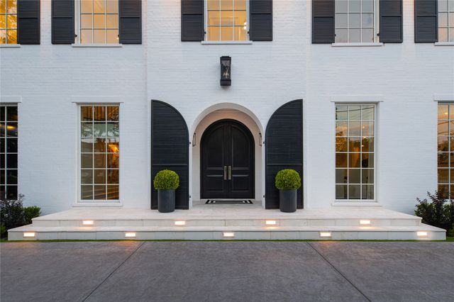 5947 Lupton Drive, Dallas, TX 75225