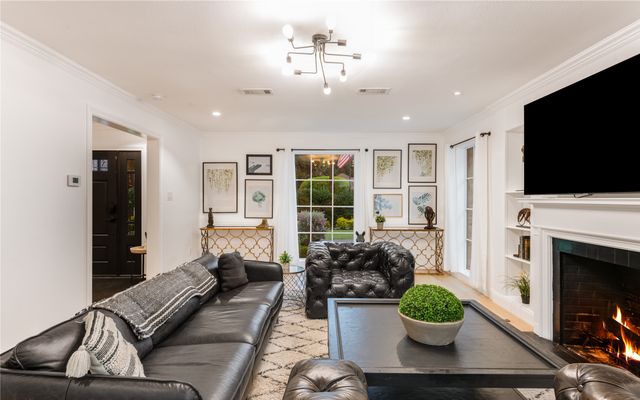 5947 Lupton Drive, Dallas, TX 75225