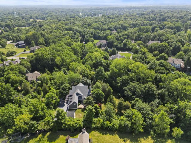 9776 Erin Woods Drive, Dublin, OH 43017