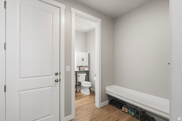 3233 W 2500 N, Clinton, UT 84015