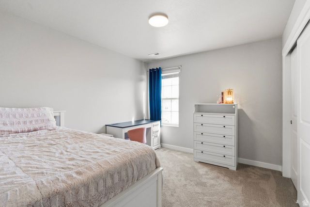 3233 W 2500 N, Clinton, UT 84015