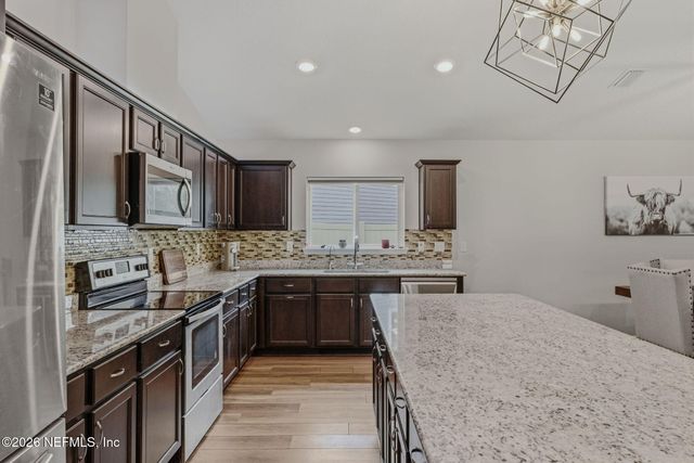 5138 OAK BEND Avenue, Jacksonville, FL 32257