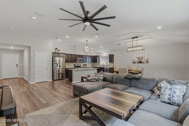 5138 OAK BEND Avenue, Jacksonville, FL 32257