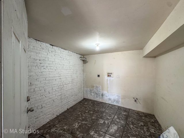 1313 S Karlov Avenue, Chicago, IL 60623