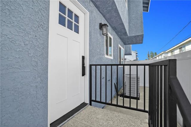 862 W Mines Avenue, Montebello, CA 90640