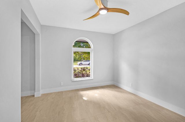7620 Texas Trail, Boca Raton, FL 33487