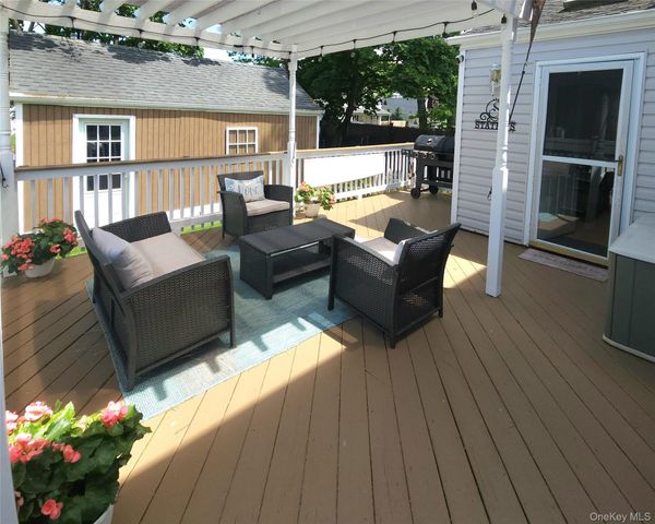 3 Benjamin Avenue, Amityville, NY 11701