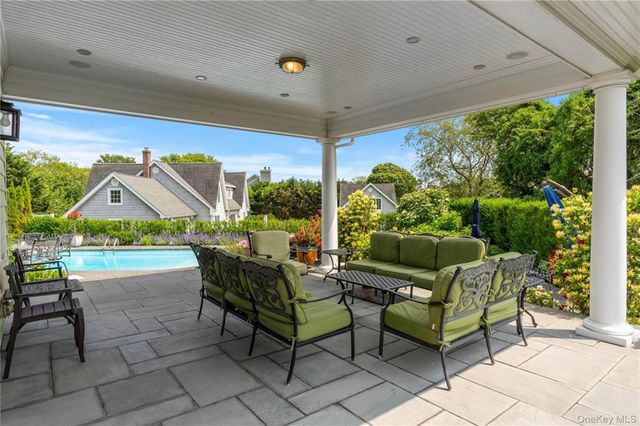 695 Sound Drive, Greenport, NY 11944