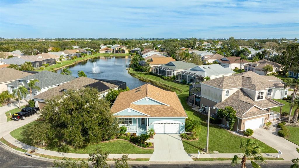 Image 2 of property listing at 11371 PERICO ISLE CIRCLE, Bradenton, FL 34209