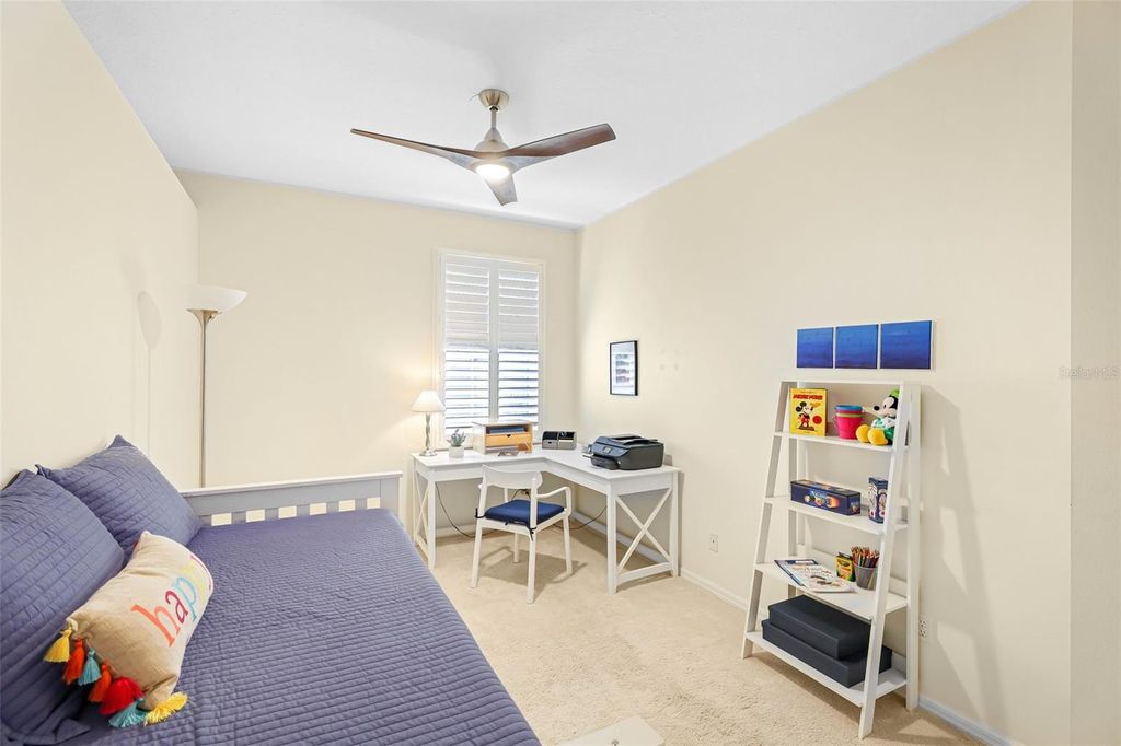 Image 25 of property listing at 11371 PERICO ISLE CIRCLE, Bradenton, FL 34209